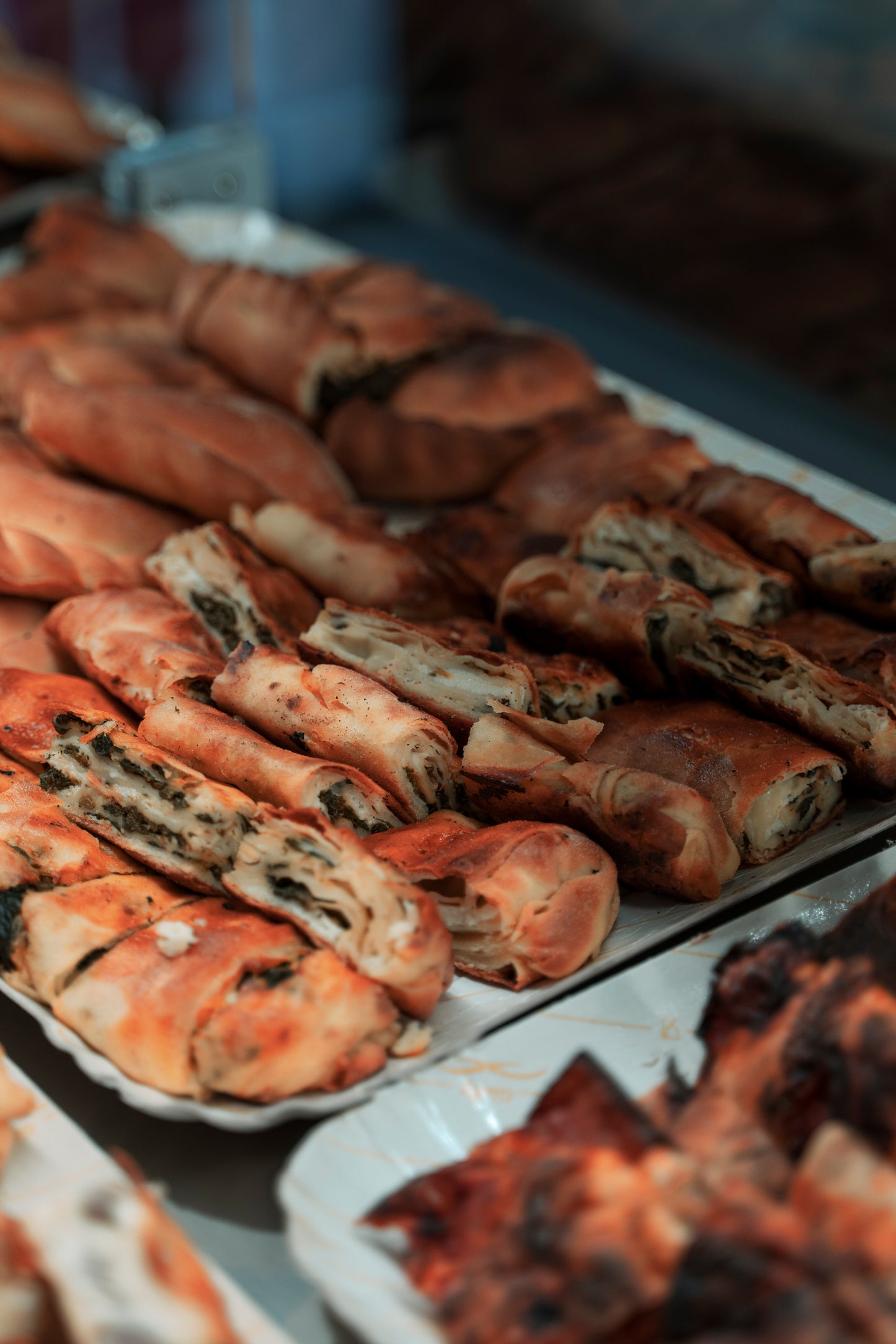 SCACCIA CON RICOTTA DI MASSERIE E SALSICCIA